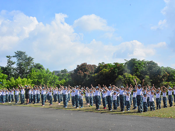 广州青少年国防教育夏令营